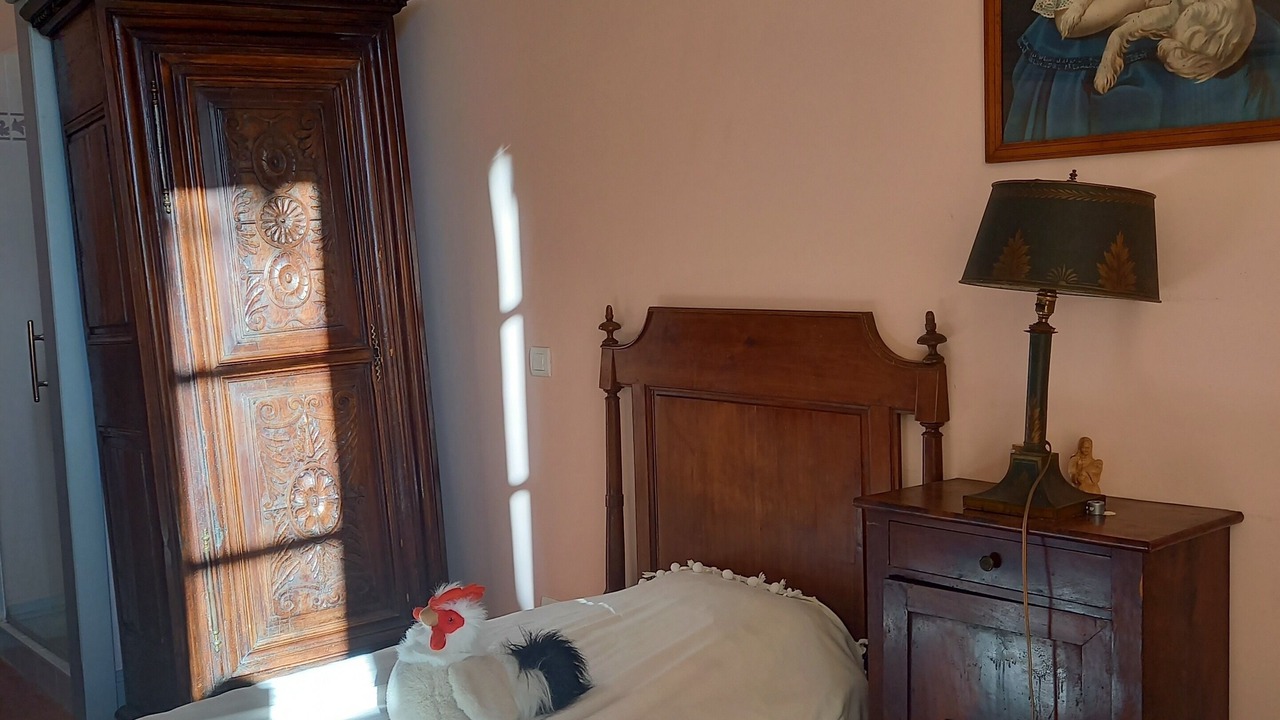 Photo of Bedroom in Lacquy