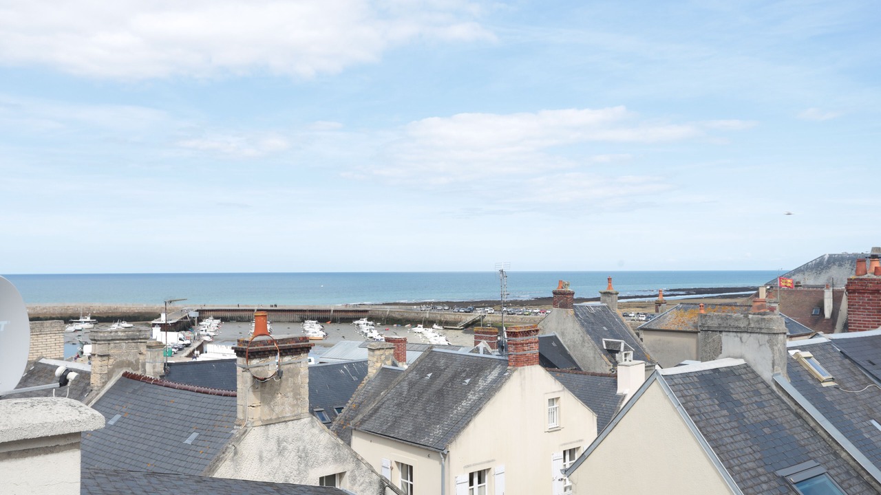 Photo of Others in Port-en-Bessin-Huppain