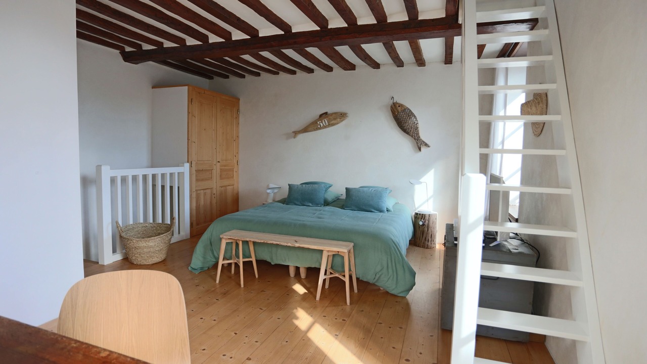 Photo of Bedroom in Port-en-Bessin-Huppain