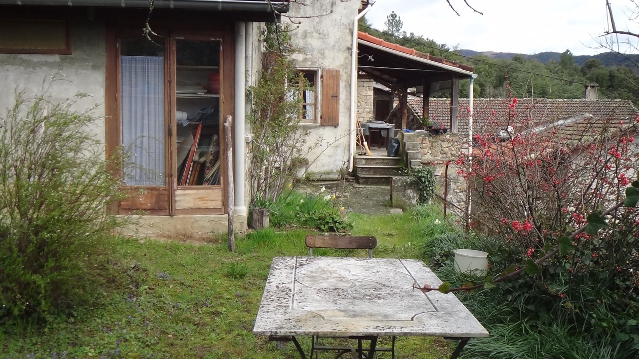 Photo of Outdoor in Saint-Fortunat-sur-Eyrieux