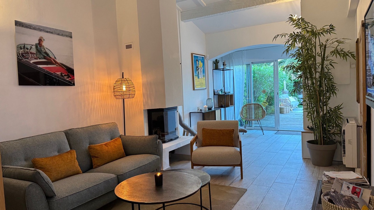 Photo of Livingroom in Cote d'Azur- French Riviera