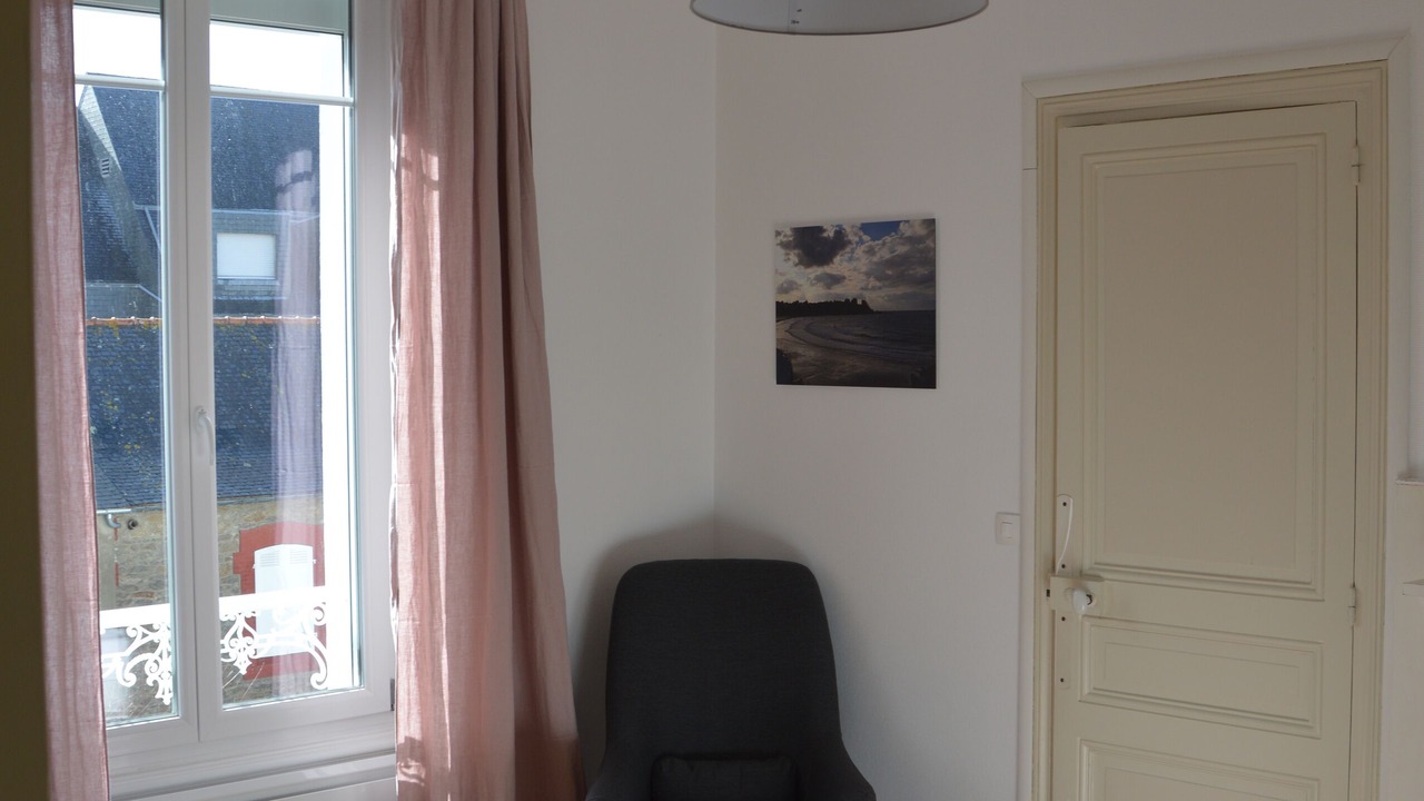 Photo of Bedroom in Dinard