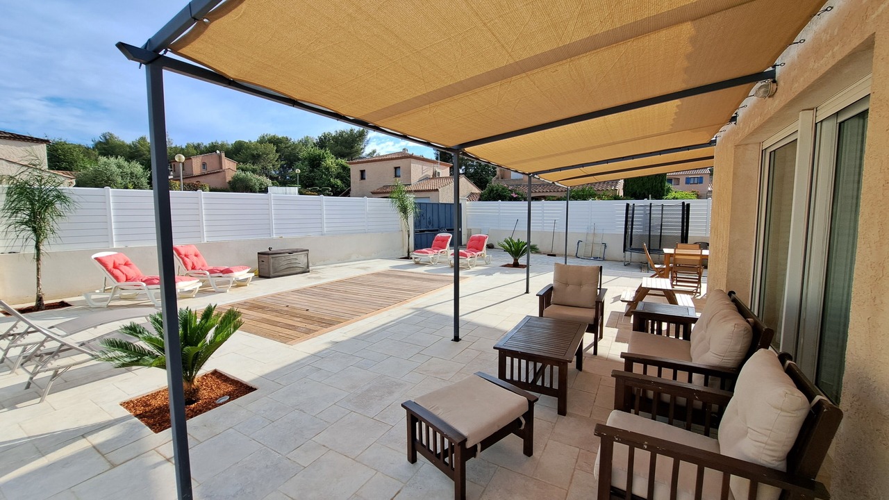 Photo of Patio Balcony in La Garde