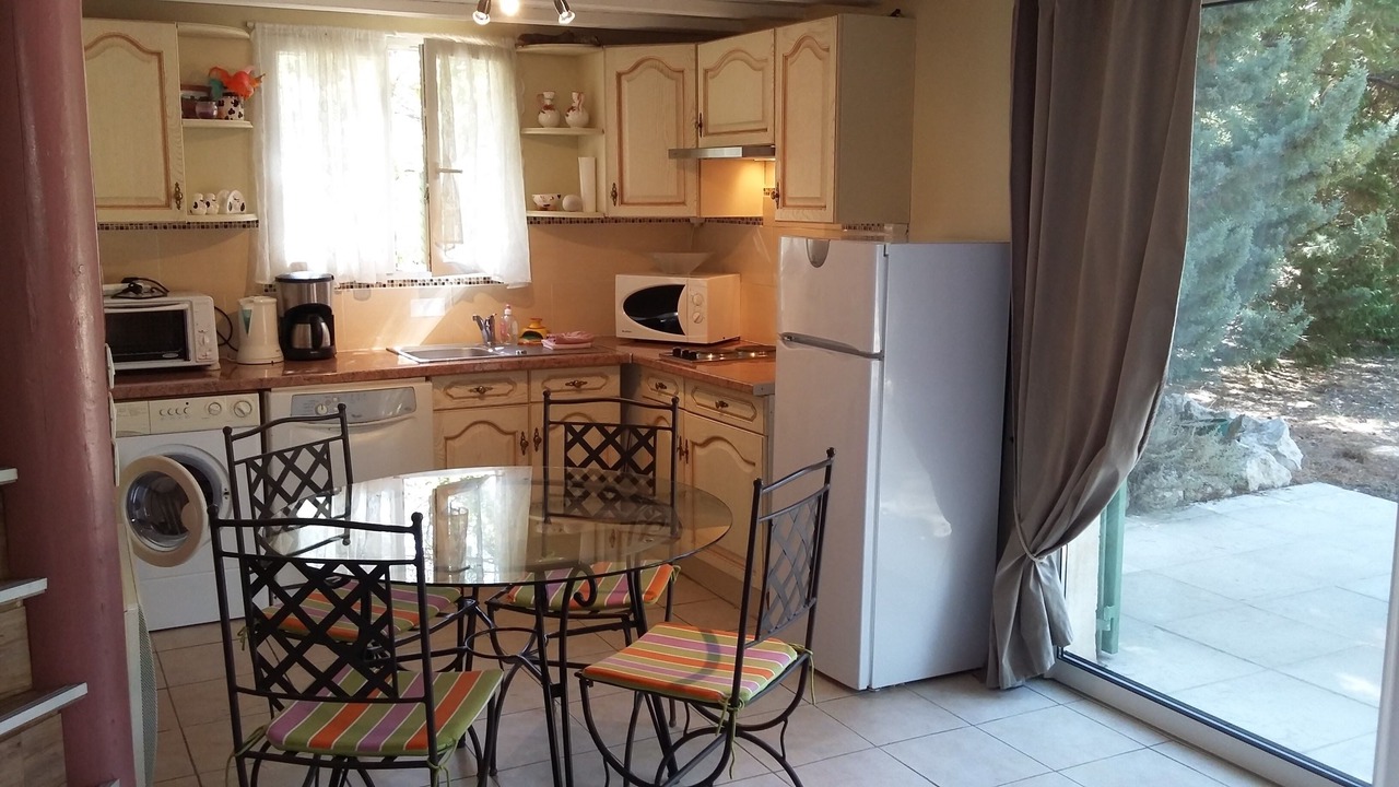 Photo of Kitchen in Mimet