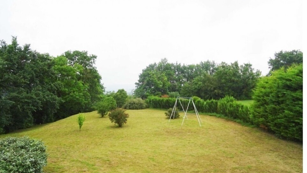 Photo of Outdoor in Galapian
