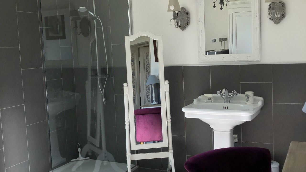 Photo of Bathroom in Bergerac