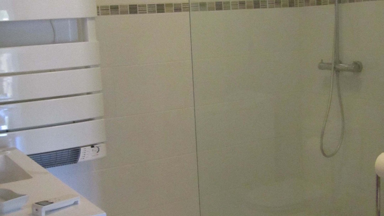 Photo of Bathroom in La Seyne-sur-Mer