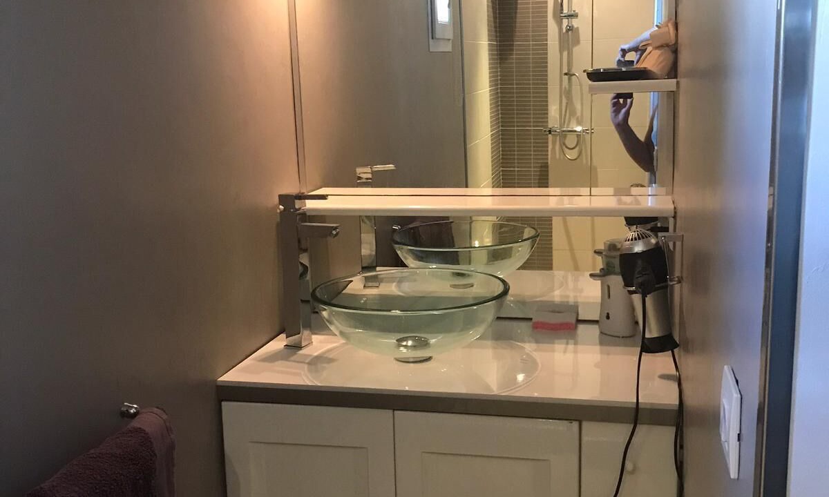 Photo of Bathroom in Figanieres