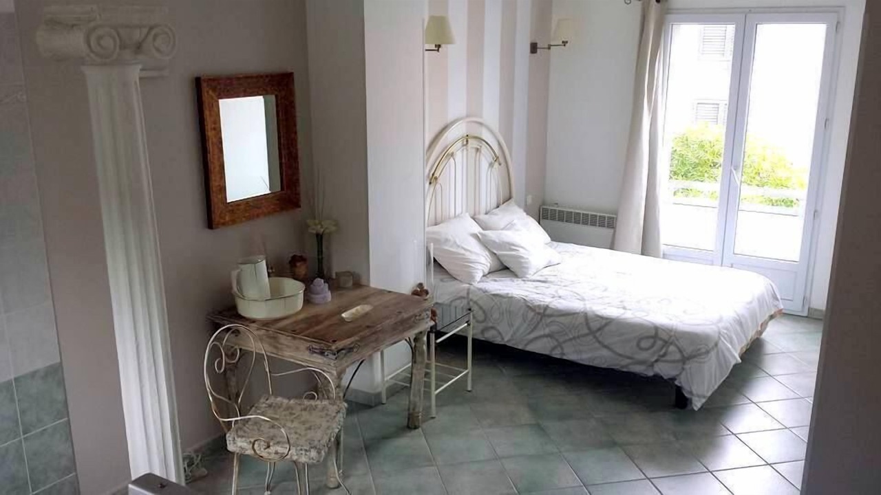 Photo of Bedroom in Algajola