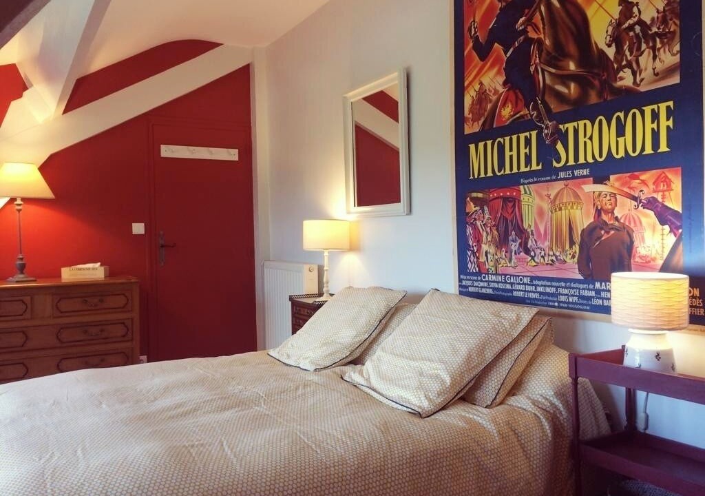 Photo of Bedroom in Seiches-sur-le-Loir