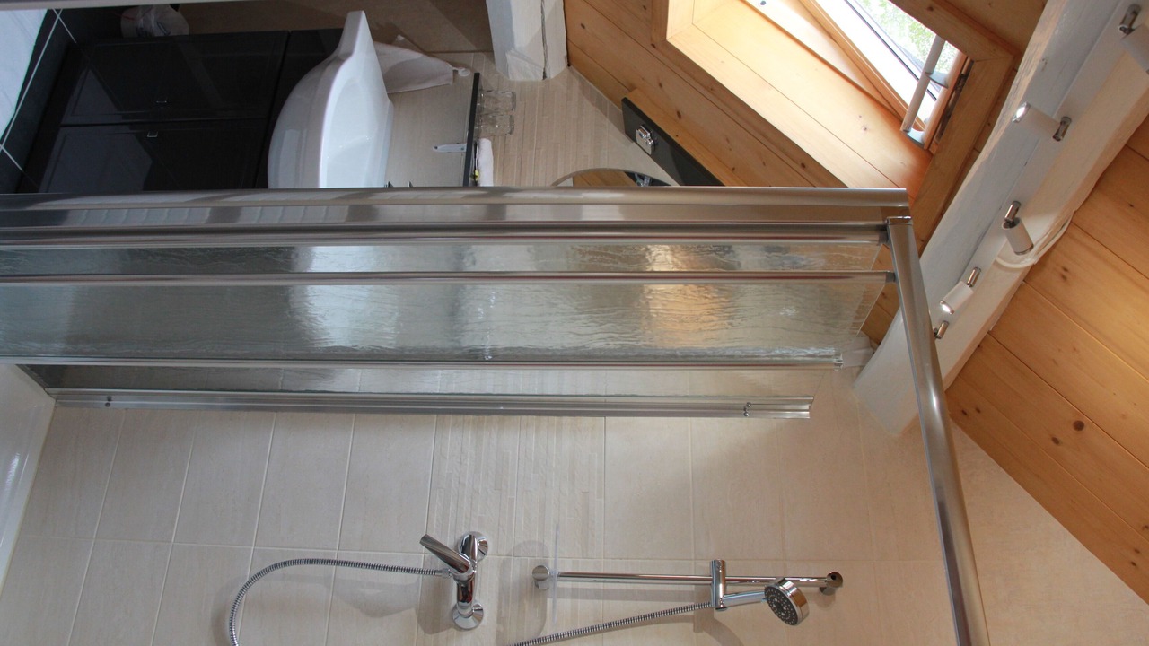 Photo of Bathroom in Huisseau-sur-Cosson