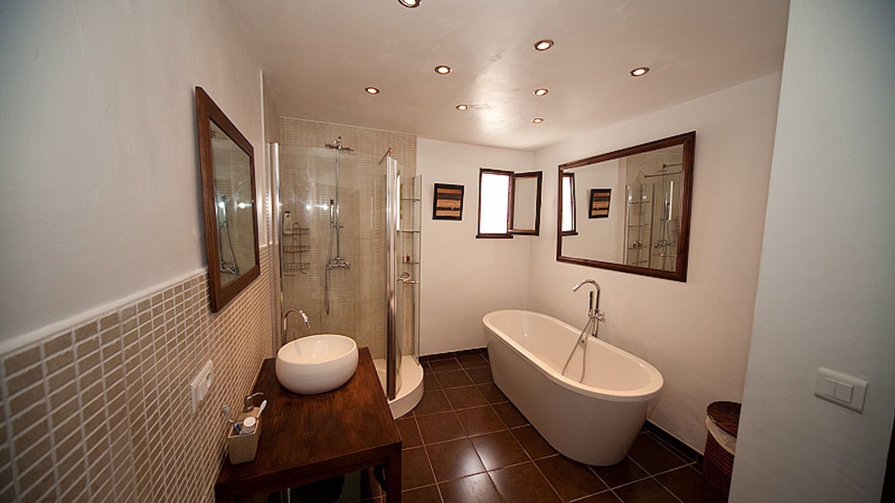 Photo of Bathroom in Cessenon-sur-Orb