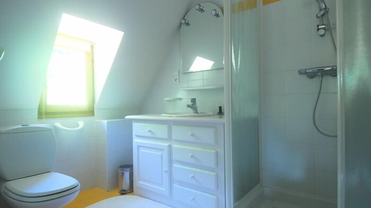 Photo of Bathroom in Touques