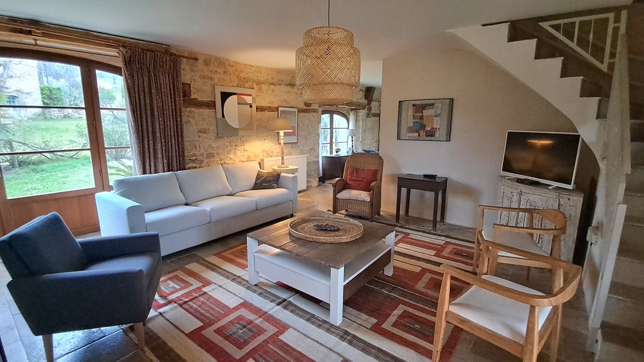 Photo of Livingroom in Saint-Chamassy