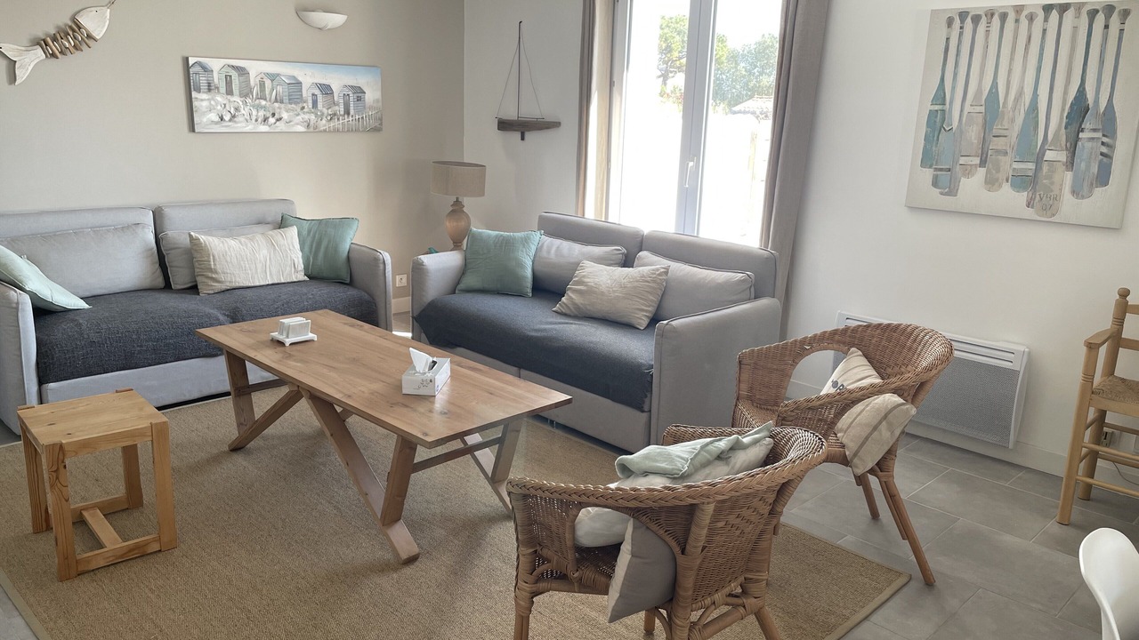 Photo of Livingroom in Sainte-Marie-de-Re
