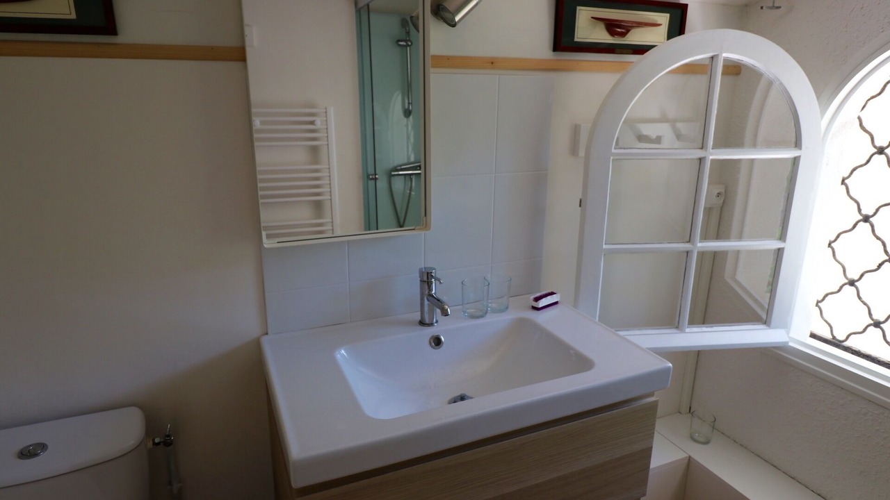 Photo of Bathroom in Piraillan