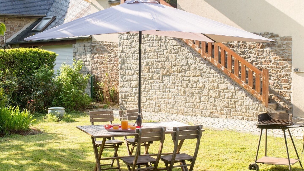 Photo of Outdoor in Pledeliac