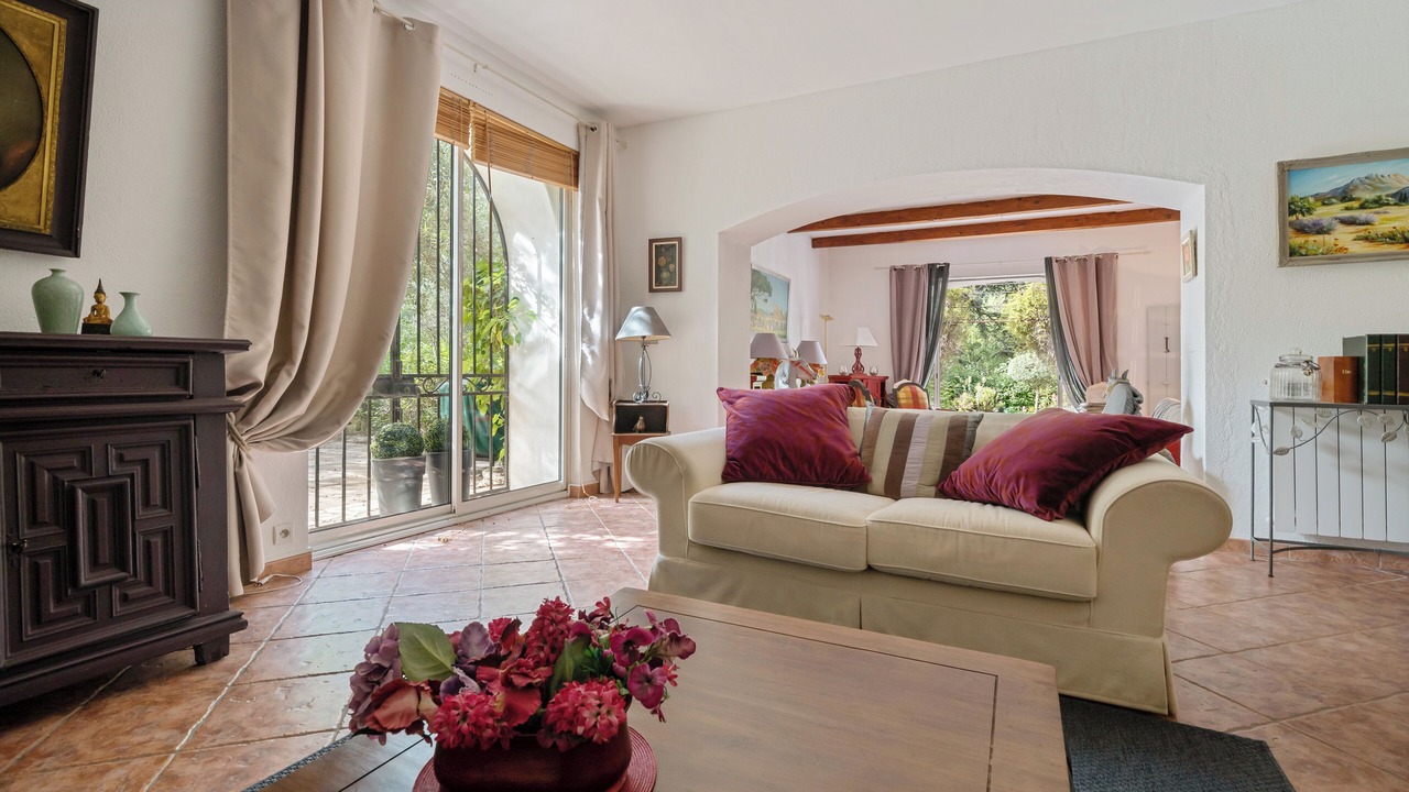 Photo of Livingroom in Aubagne