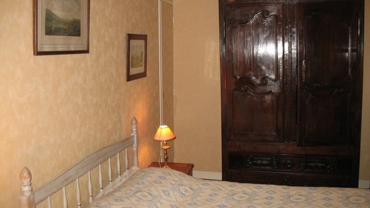 Photo of Bedroom in Bayonne