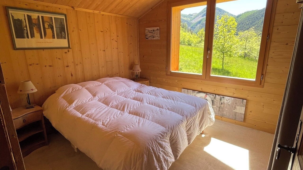 Photo of Bedroom in Colmars
