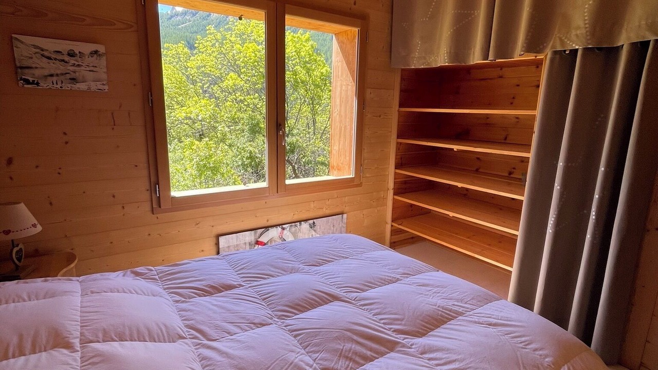 Photo of Bedroom in Colmars