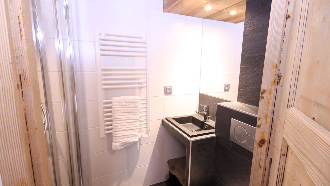 Photo of Bathroom in Le Bettaix