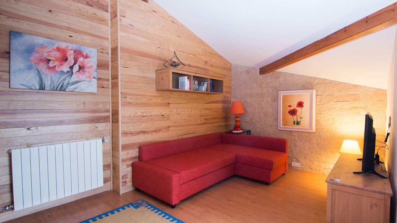 Photo of Livingroom in Collonges-sous-Saleve