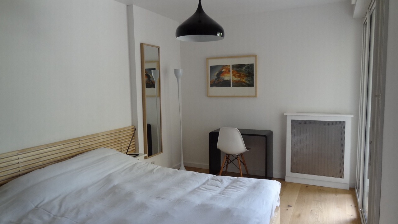 Photo of Bedroom in Antigone