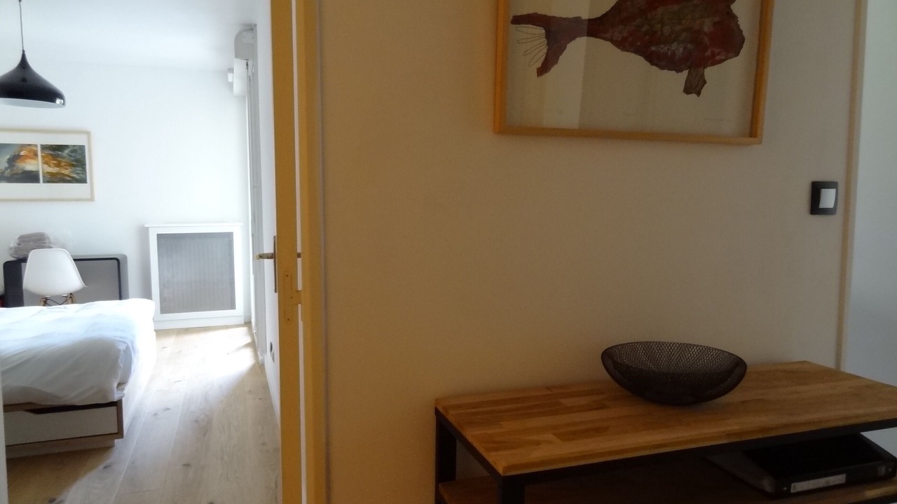Photo of Bedroom in Antigone