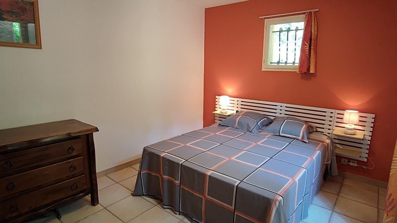 Photo of Bedroom in Salernes