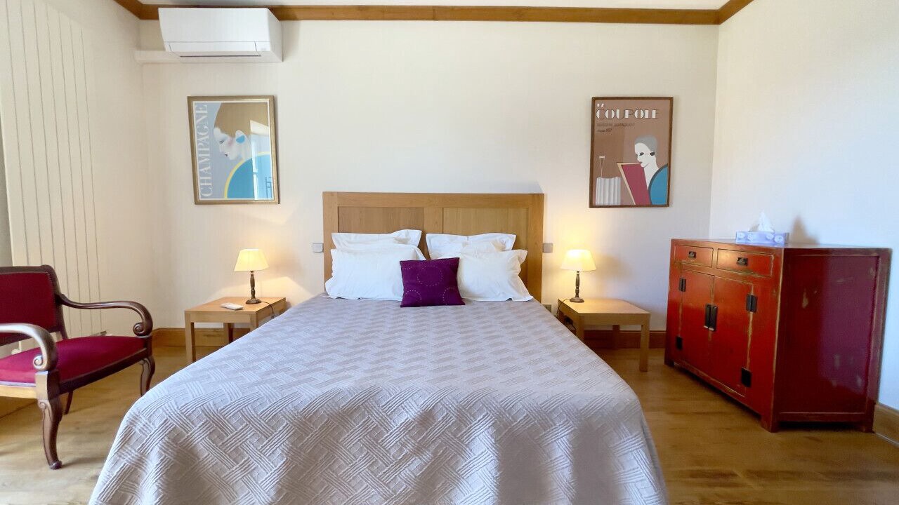 Photo of Bedroom in Domme