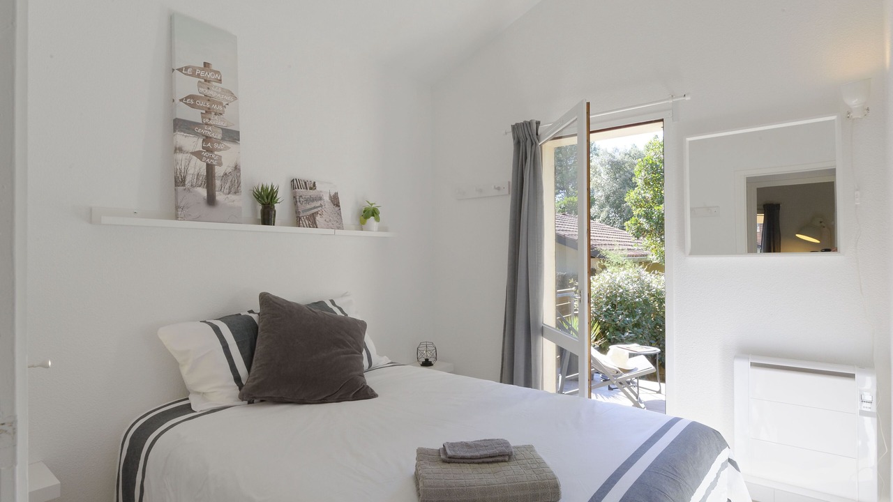 Photo of Bedroom in Le Penon