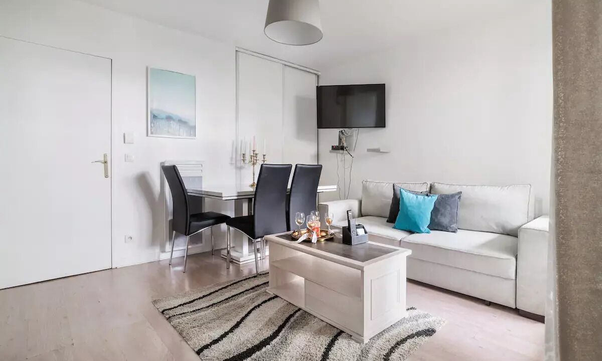 Photo of Livingroom in Saint-Denis