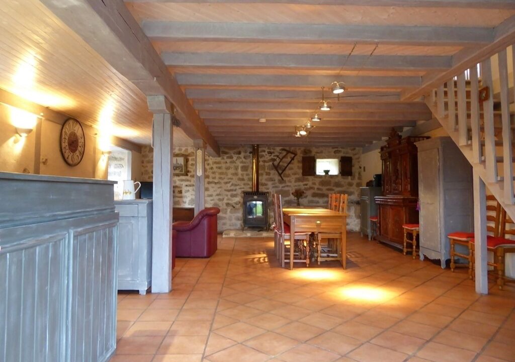 Photo of Others in Hautefage