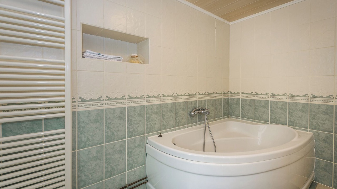 Photo of Bathroom in Carlux