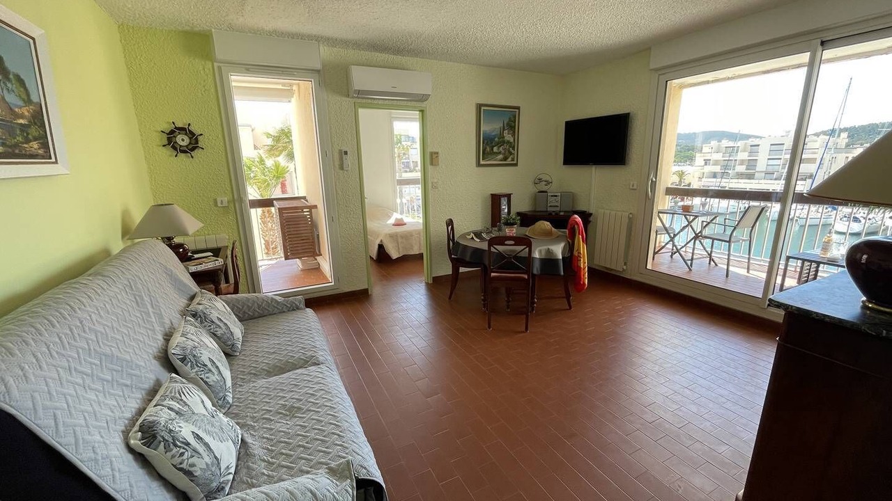 Photo of Bedroom in La Faviere