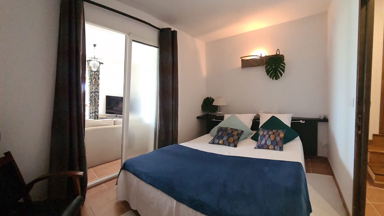 Photo of Bedroom in Porticcio