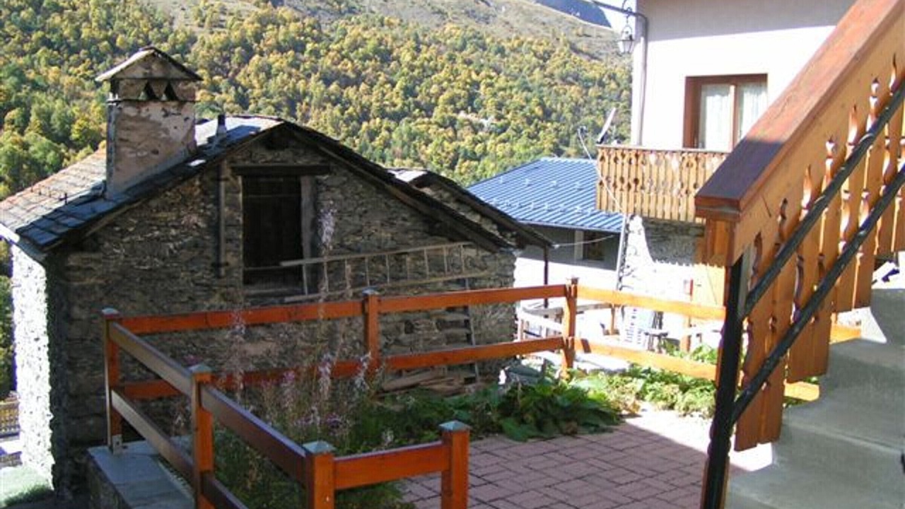 Photo of Outdoor in Praranger