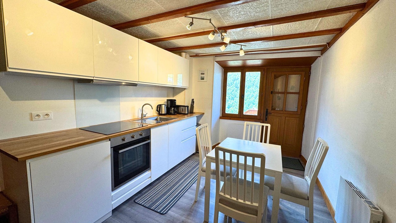 Photo of Kitchen in Praranger