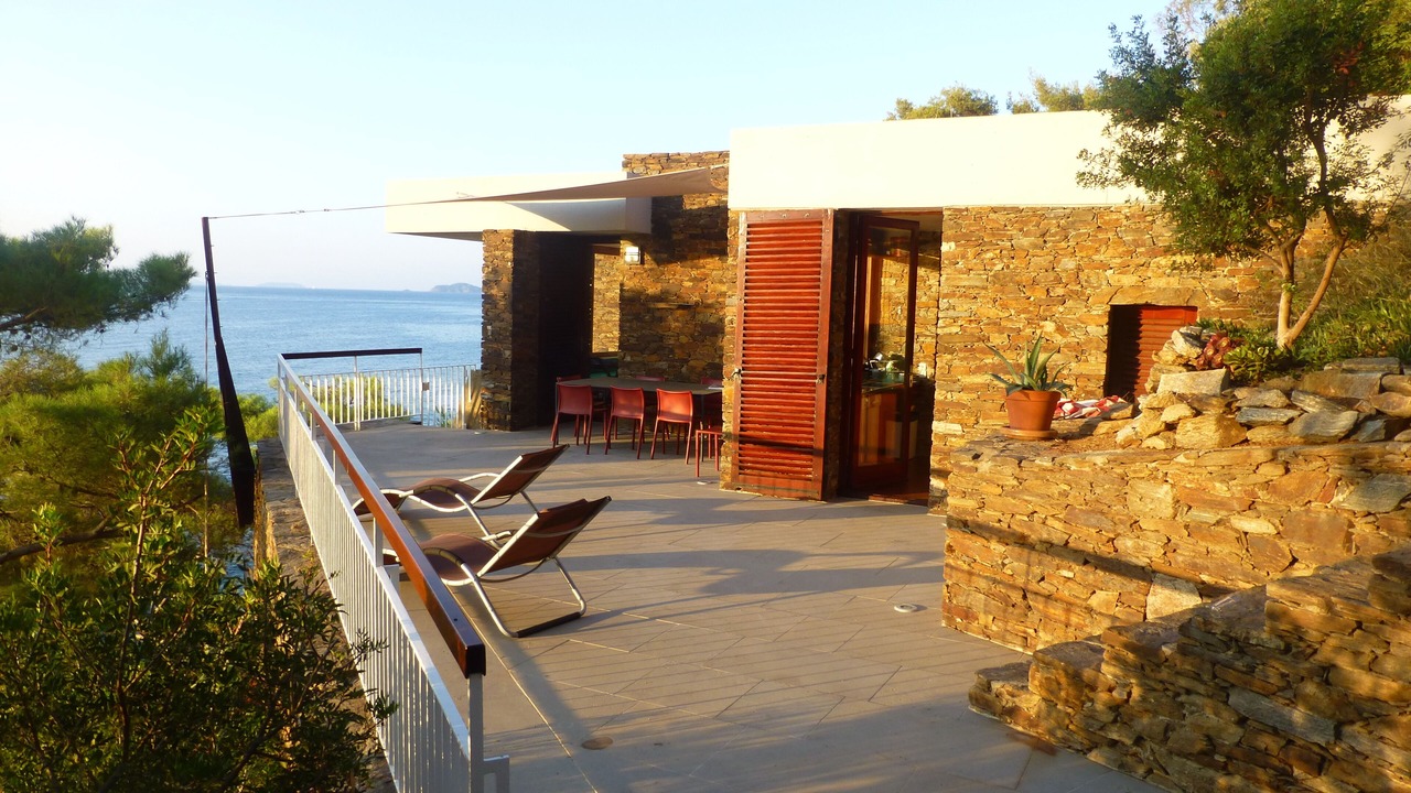Photo of Patio Balcony in Le Lavandou