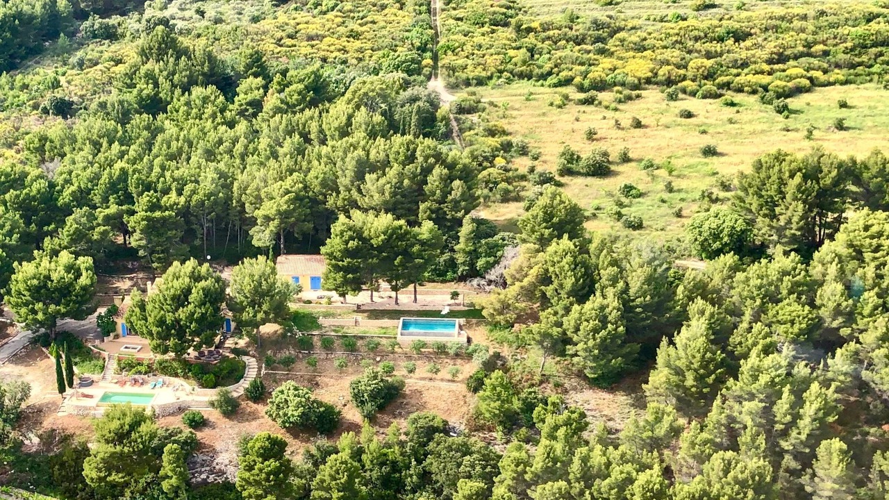 Photo of Outdoor in Saint-Hippolyte-le-Graveyron