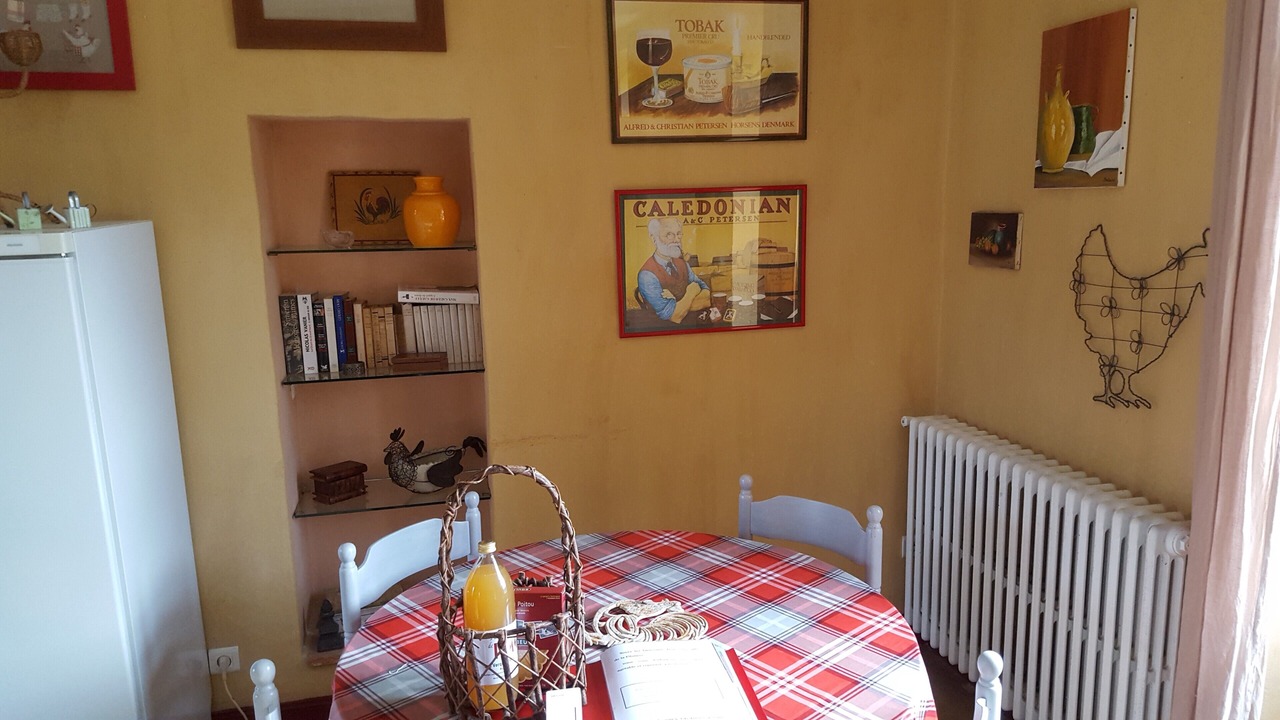 Photo of Others in Persac