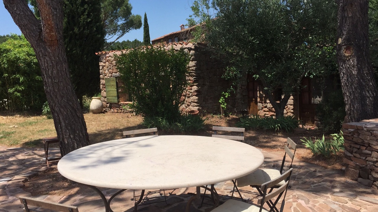 Photo of Outdoor in Les Mayons