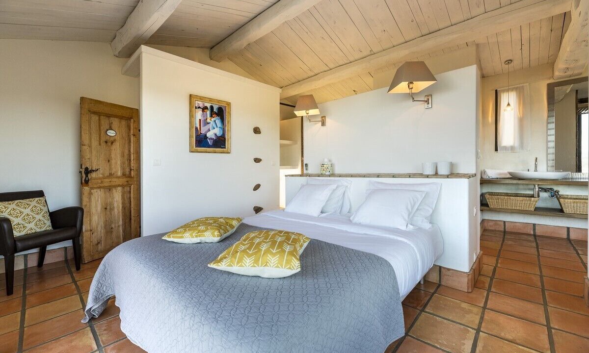 Photo of Bedroom in Bonifacio