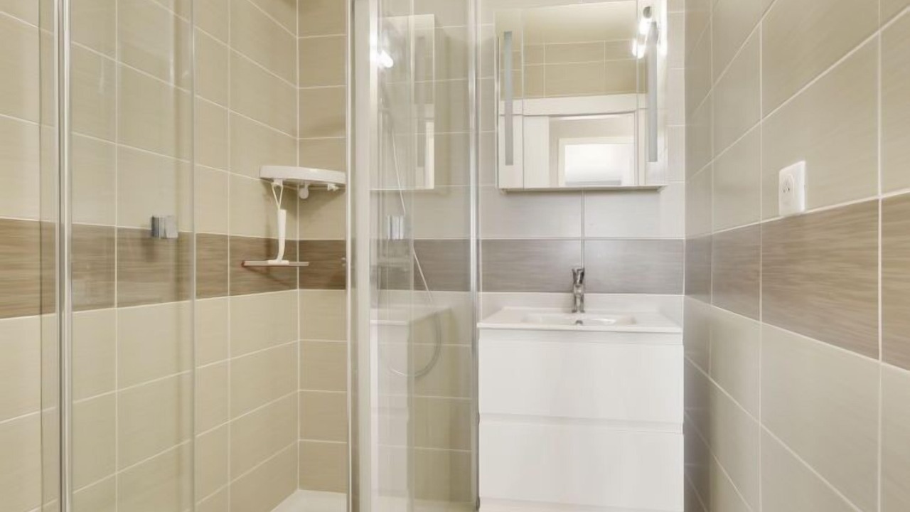 Photo of Bathroom in Le Grau-Du-Roi