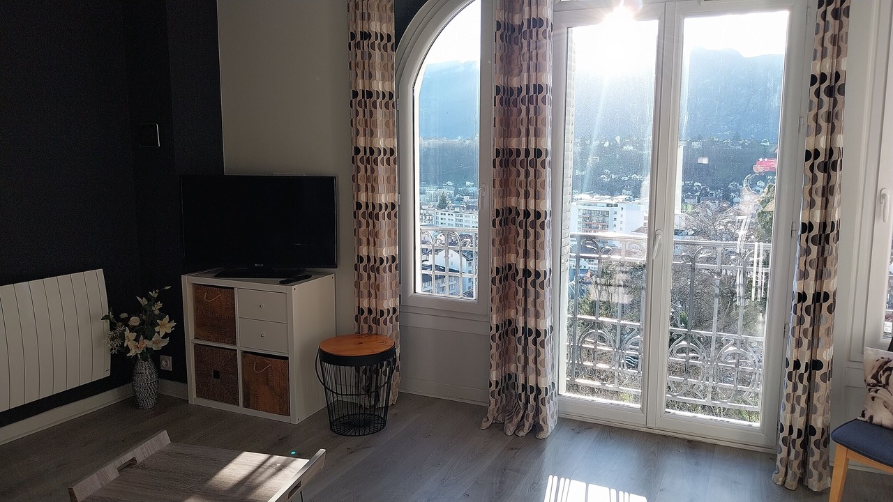 Photo of Livingroom in Aix-les-Bains City Center