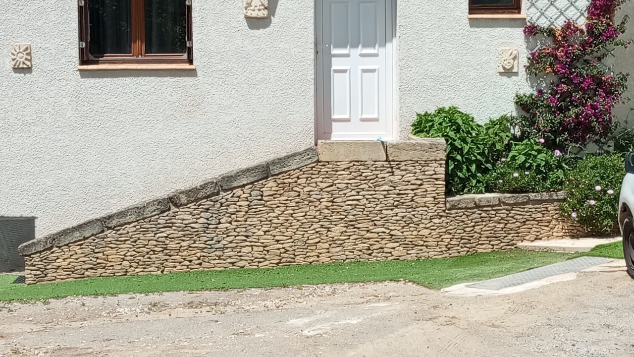 Photo of Outdoor in Aubais