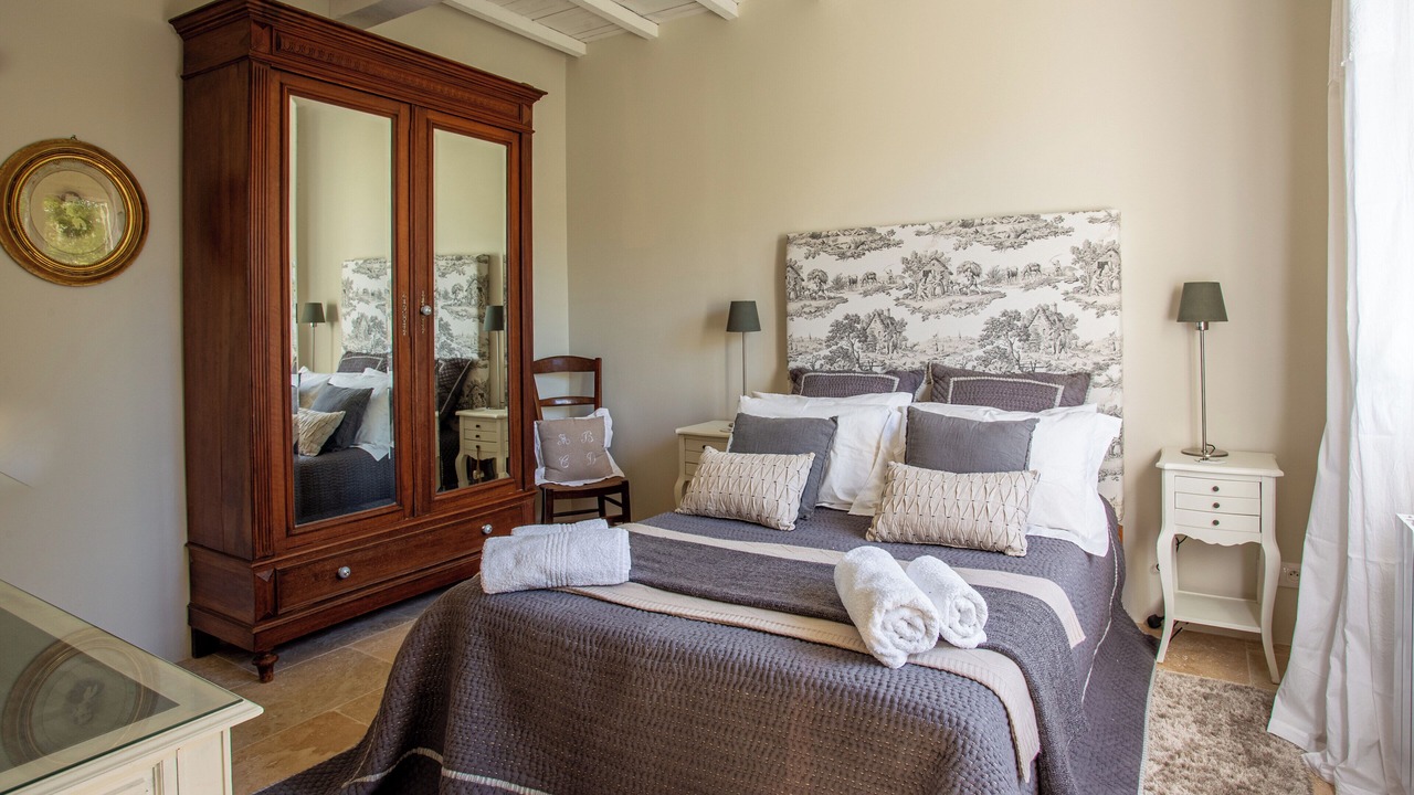 Photo of Bedroom in Neffies