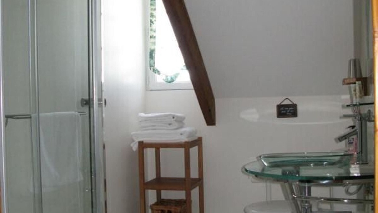 Photo of Bathroom in Guilly
