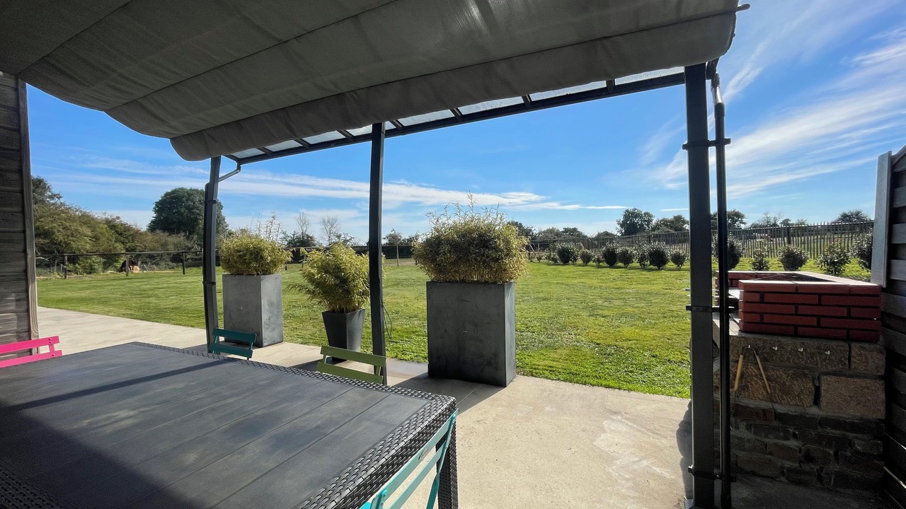 Photo of Outdoor in Dragey-Ronthon